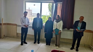 با حضور سرپرست دانشگاه ملی مهارت واحداستان زنجان دکتر آراسته انجام گرفت: تجلیل از فرزندان دارای رتبه علمی کارکنان آموزشکده ابهر 
 2