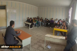 در راستای معرفی جایگاه دانشگاه ملی مهارت  ورشته های تحصیلی  و جذب هنرجویان در مراکز دانشگاه ملی مهارت واحد استان زنجان انجام شد:
حضورمسئولین وکارشناسان آموزشکده ابهردر هنرستان های امیرالمومنین صائین قلعه و سعدی هیدج از توابع شهرستان ابهر و برگزاری نشست پ