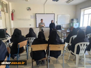 حضور معاونت ومسئولین آموزشکده ملی مهارت ابهر درهنرستان های فنی و حرفه ای و کارو دانش شهرستان ابهر و توابع برای معرفی دانشگاه  ملی مهارت و مراکز دختران واحد استانی زنجان 4