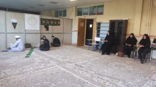 برگزاری مراسم دعای زیارت عاشورا و برپایی سفره احسان با حضور مسئولین و کارکنان آموزشکده پسران ابهر
 2
